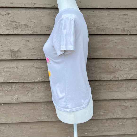 Fifth Sun boho floral T-shirt! - Picture 5 of 6